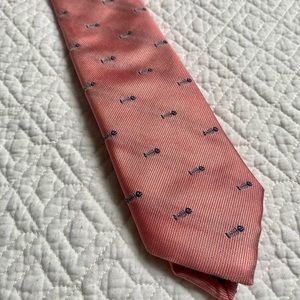 Vineyard Vines Men’s Pink Fish Bone Slim Tie